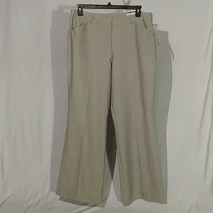 NWT Worthington Modern Fit Gray Trouser Leg Pants